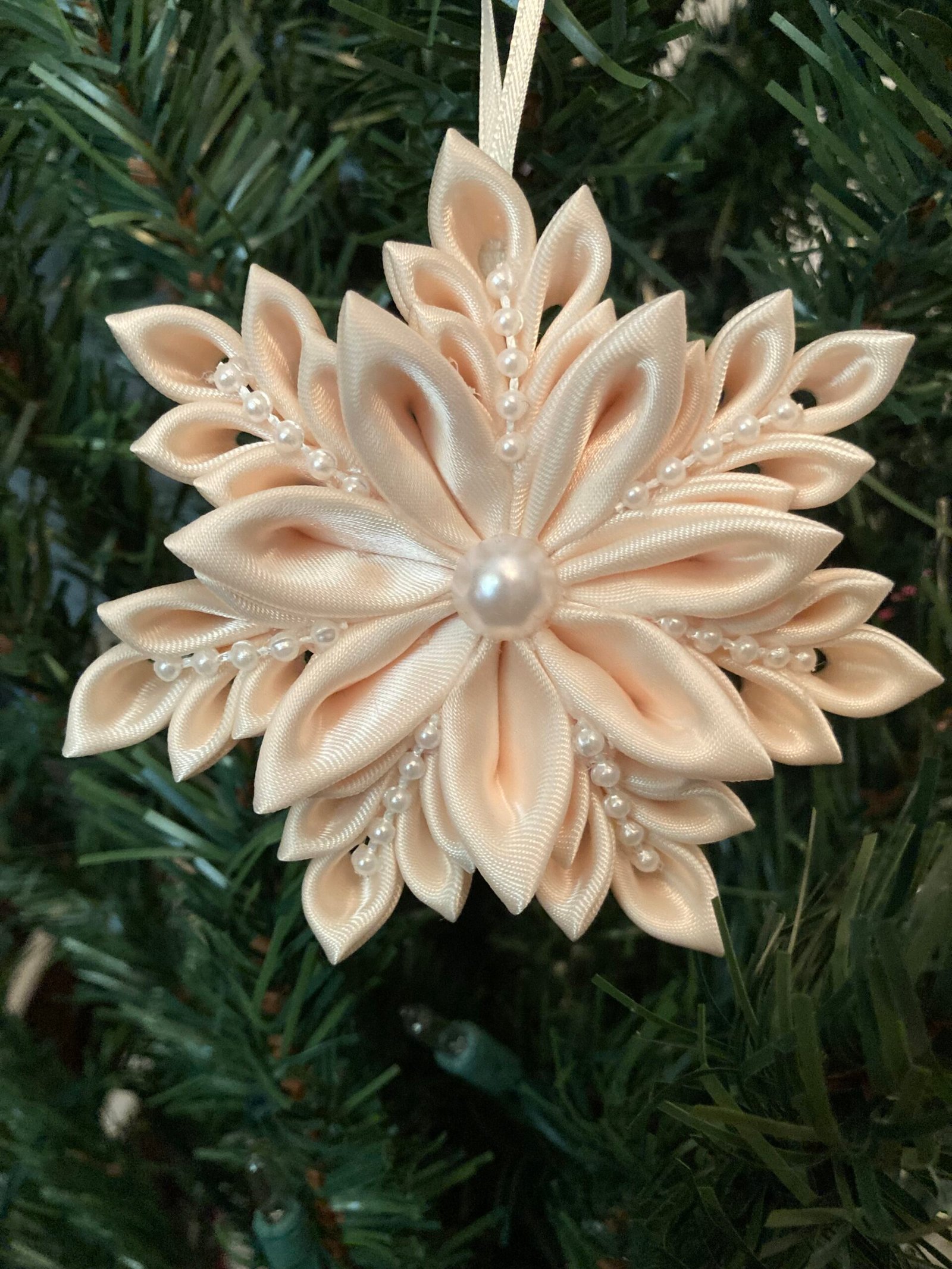 kanzashi snowflake cream pearl kanzashi snowflake cream pearl